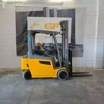 Carrelli elettrici 4 ruote 2021  Jungheinrich EFG 320 GE100-550DZ (9)