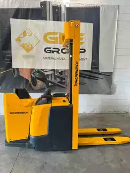 Stacker de condutor em pé 2015  Jungheinrich ERC 212 115 360 ZT (11)
