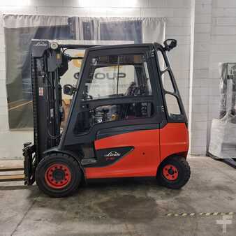 Elektro 4 Rad 2017  Linde E40H-01 (1)