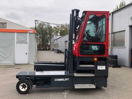 Oldalvillás 2014  Combilift C12000 (2)