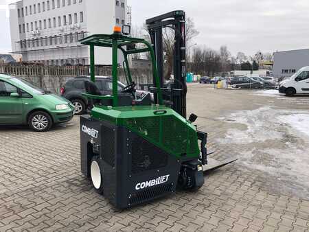 Négyutas targonca 2023  Combilift CB2500 (6)