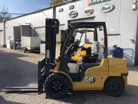 LPG VZV 2023 CAT Lift Trucks CATERPILLAR CAT GP35N (5)
