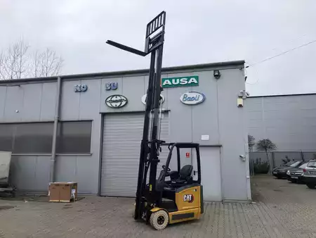 Elektro tříkolové VZV 2023 CAT Lift Trucks CATERPILLAR EP16ACNT (13)