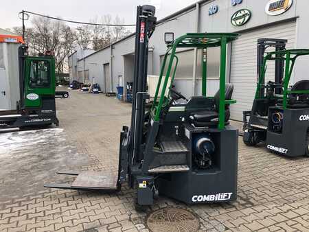 4-Tie Trukki 2023  Combilift CB2500 (1)