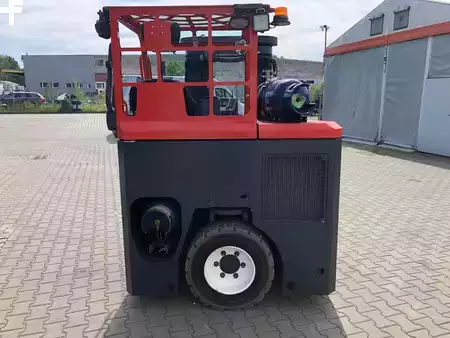 Chariots multidirectionnels 2017  Combilift CB4000 (6)