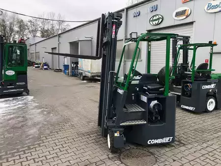 Wózki 4-kierunkowe 2023  Combilift CB2500 (9)