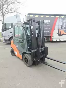 Treibgasstapler  Toyota 02-8FGF25 (5)