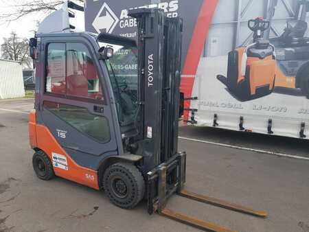 LPG Forklifts 2016  Toyota 02-8FGF15 (2)