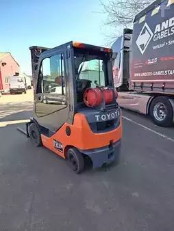 Empilhador a gás 2016  Toyota 02-8FGF15 (5)
