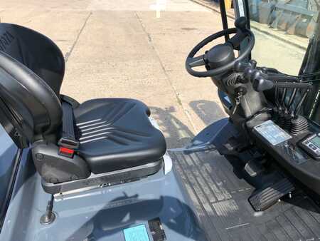 Dieselstapler 2018  Toyota 02-8FDF30 (6)
