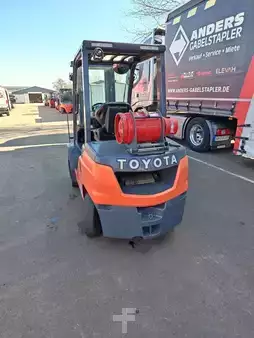 Gas truck 2020  Toyota 02-8FGF30 (9)