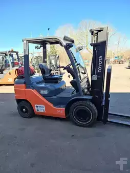 Treibgasstapler  Toyota 02-8FGF25 (5)