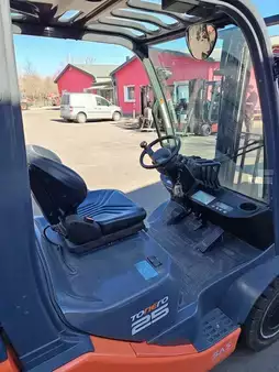 Treibgasstapler  Toyota 02-8FGF25 (9)