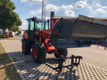 Ostatní 2021  Kubota R070 (3)