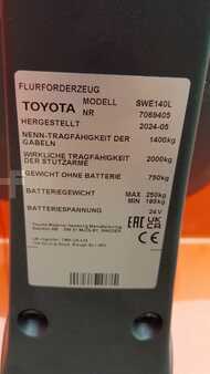 Hochhubwagen - Toyota SWE140L (5)