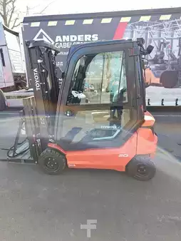 Elektro 4 Rad  Toyota 60-9FB20T (2)