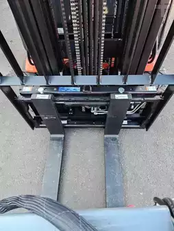 Elektro 4 Rad  Toyota 60-9FB20T (8)