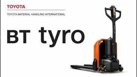 Niederhubwagen 2025  Toyota LHE150 (2)