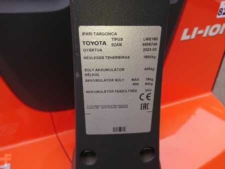 Niederhubwagen 2023  Toyota LWE180 (4)
