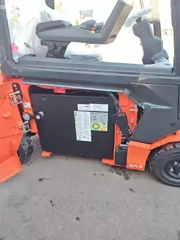 Elektro 4 Rad  Toyota 9FB16T (3)