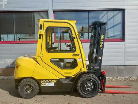 Empilhador diesel 2022  Hyster H 3.0 UT (1)