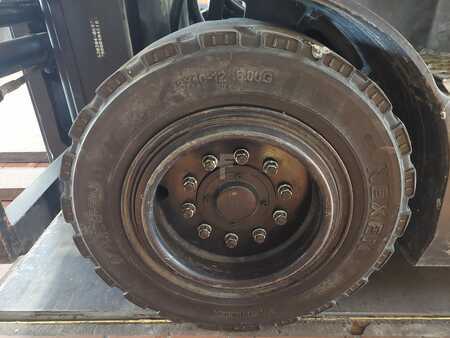 4 Wheels 2018  Doosan B30X-7 (10)