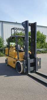 Gas truck 2000  CAT Lift Trucks EP 25 (1)