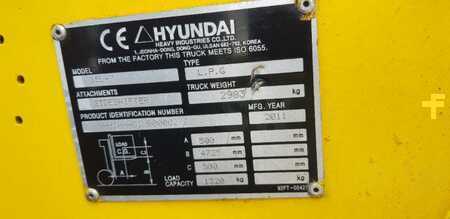 Gasoltruck 2011  Hyundai 156L-7 (6)