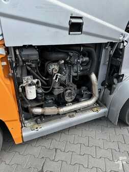 Wózki widłowe diesel 2019  Still RX 70-70 (4)