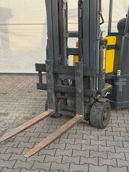 Sähkö - 4 pyör 2015  Combilift 20SE (2)