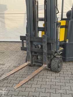 Smalle gangen trucks 2015  Aisle Master 20SE (3)