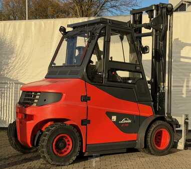 Elektro čtyřkolový VZV 2018  Linde E 70 (2)