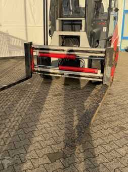 Elektro čtyřkolový VZV 2018  Linde E 70 (4)