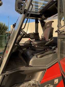 Elektro čtyřkolový VZV 2018  Linde E 70 (7)