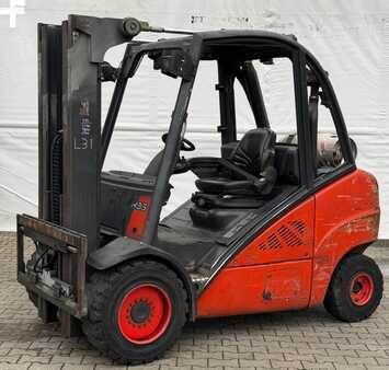 Gas gaffeltruck 2007  Linde H 35 T (1)