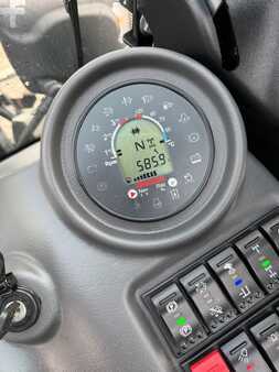 Terrenggående gaffeltruck 2023  Manitou MC 30-4 (5)