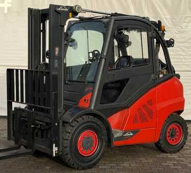 Gázüzemű targoncák 2017  Linde H 45 T (1)