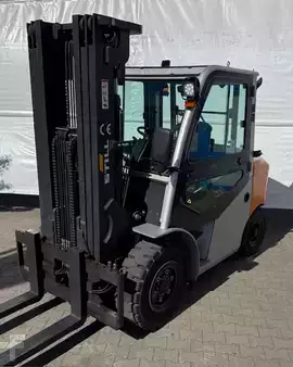 Diesel heftrucks 2021  Still RC 42-40 (1)