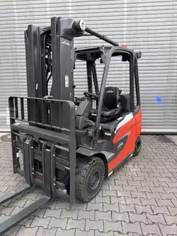 Elektro 4 Rad 2023  Linde E 30 (1)