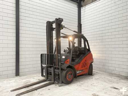 Propane Forklifts 2016  Linde H40T-02 (1)