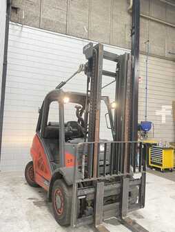 LPG Forklifts 2016  Linde H40T-02 (5)