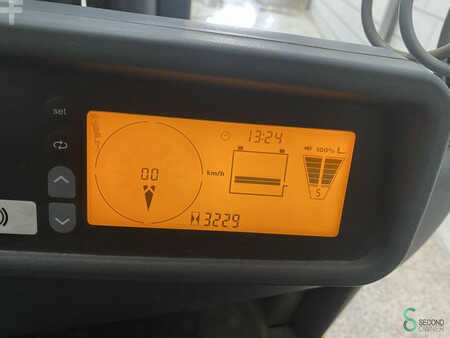 Elektromos 4 kerekű 2011  Jungheinrich EFG 316k EFG (11)