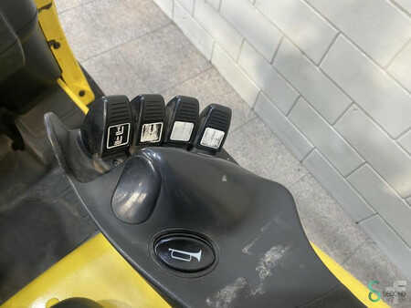 LPG heftrucks 2017  Hyster H2.0DT (11)