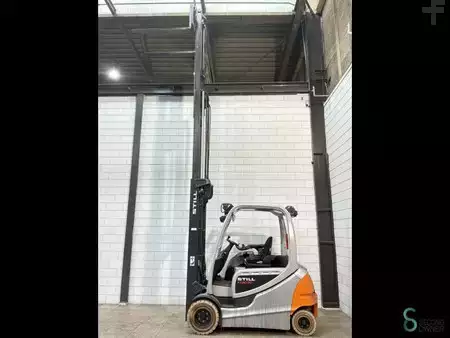 Eléctrico - 4 rodas 2019  Still RX60-30L (7)