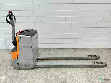 Transpaleta eléctrica 2021  Still EXU20 (3)