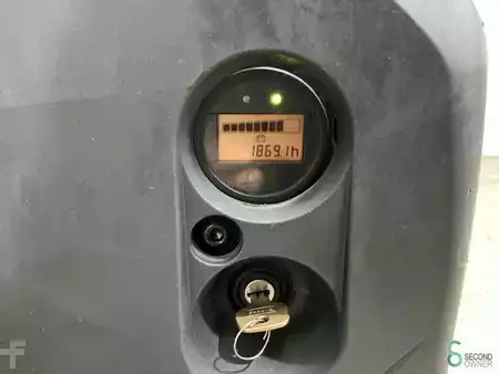 Transpaleta eléctrica 2021  Still EXU20 (7)