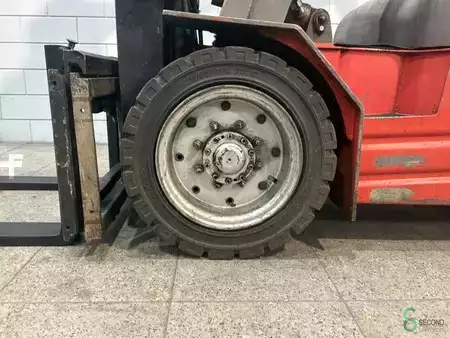 Dieseltrukki 2006  Manitou CD30P (14)