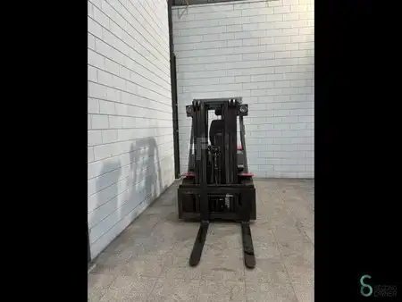 Dieseltrukki 2006  Manitou CD30P (3)