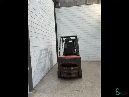 Dieseltrukki 2006  Manitou CD30P (5)