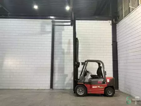 Dieseltrukki 2006  Manitou CD30P (7)